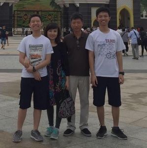 Meet your Posher, Trúc mai